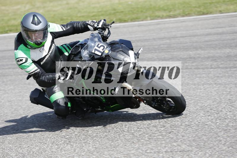 /Archiv-2025/09 22.04.2025 Cornu Master School ADR/rot-rouge/15